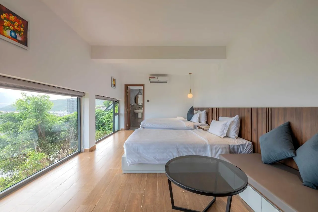 Thanh Van Villa Nha Trang 0*,