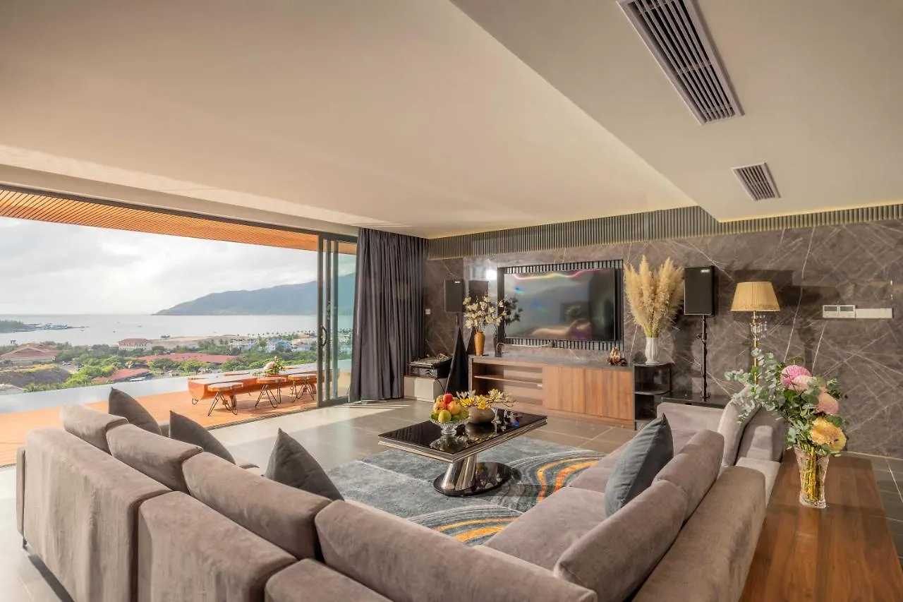 Thanh Van Villa Nha Trang 0*,